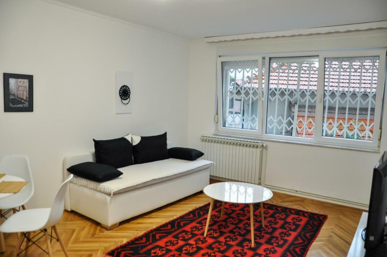 Zvekir - Old Town Apartment サラエヴォ エクステリア 写真