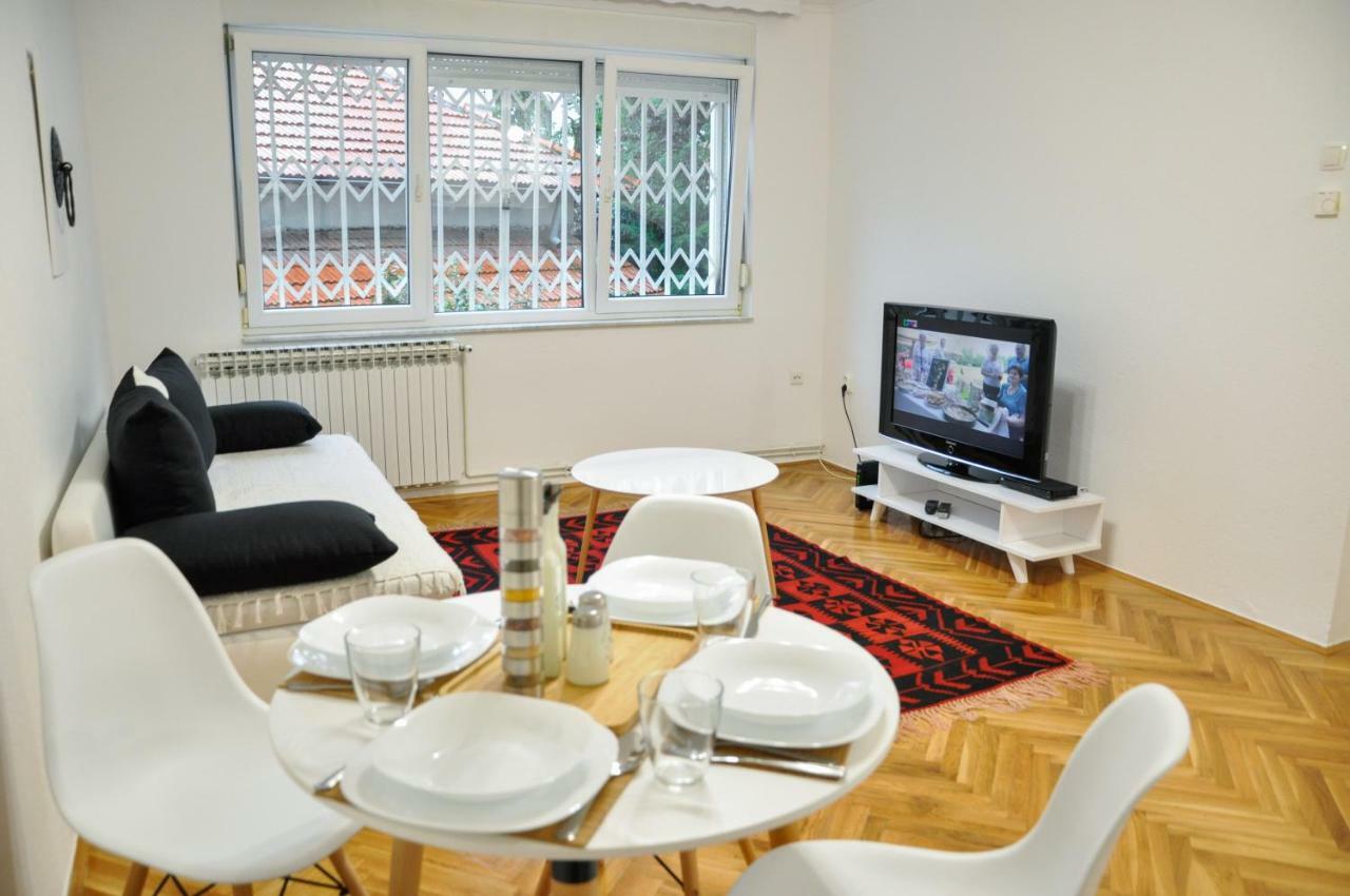 Zvekir - Old Town Apartment サラエヴォ エクステリア 写真
